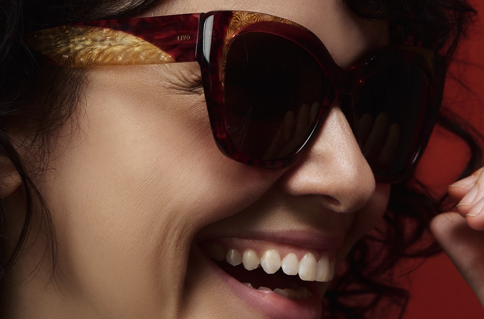 Dália - Demi Vermelho + Bege