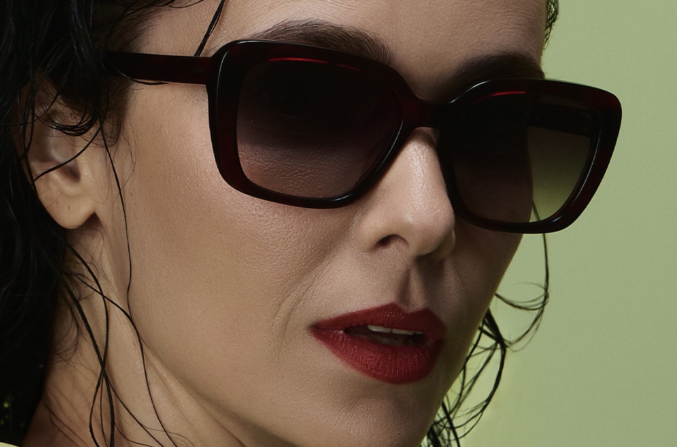 Irina - Demi Vermelho