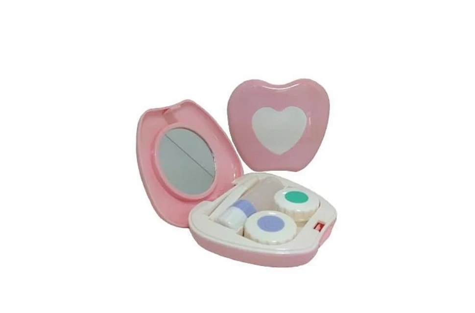 Kit portátil para lentes de contato modelo Coração A-509