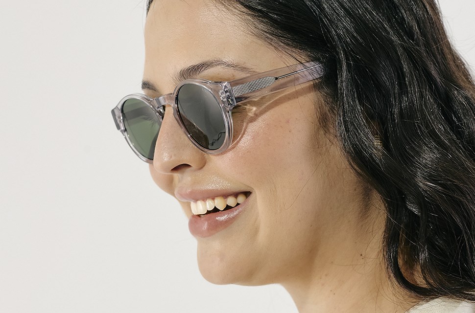 Óculos de Sol Livo Jules - Cinza Cristal-foto-do-produto-4