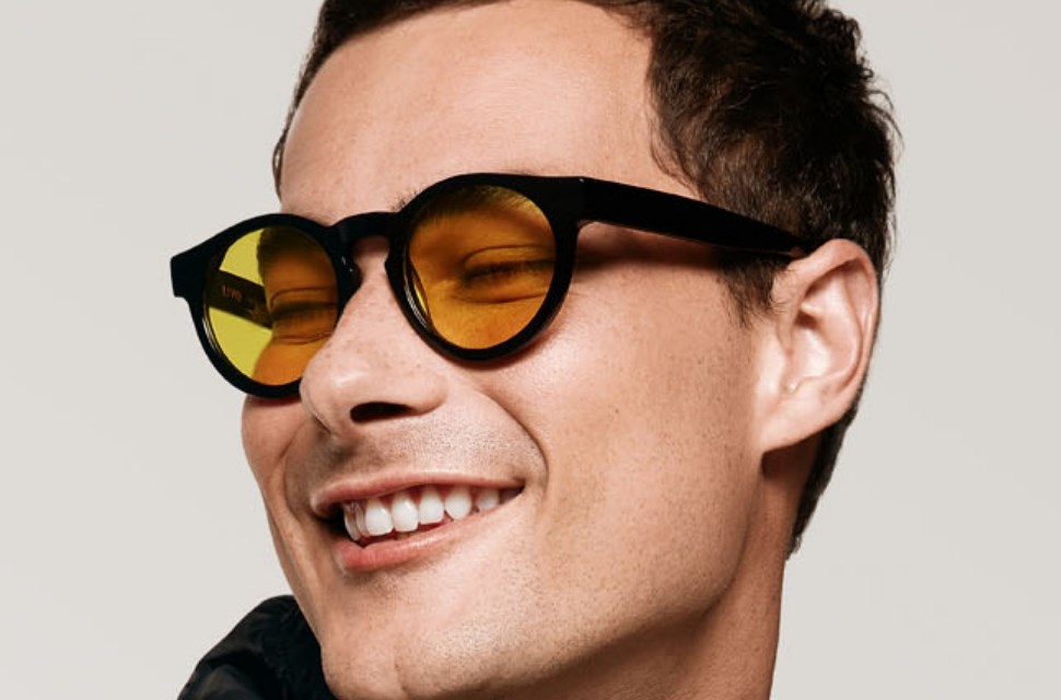 Óculos de Sol Livo Lucas - Preto + Amarelo-foto-do-produto-3