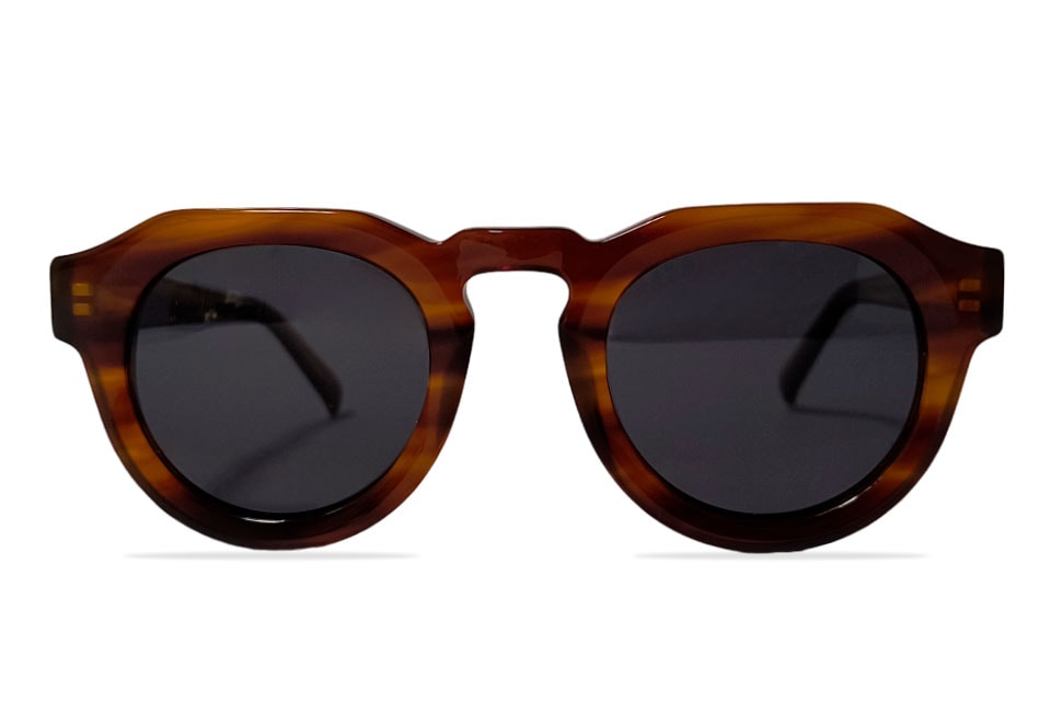 Oliver - Demi Castanho