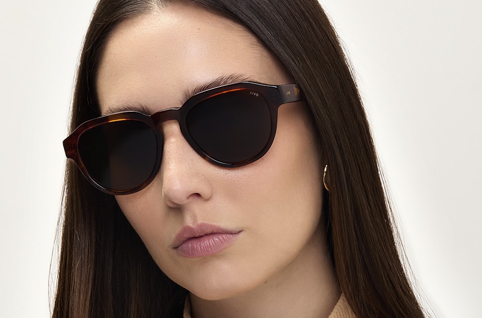 Oliver - Demi Castanho