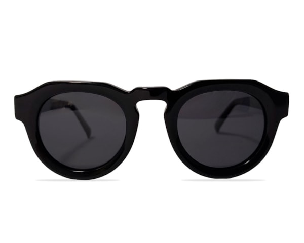 Oliver - Preto Oliver - Preto