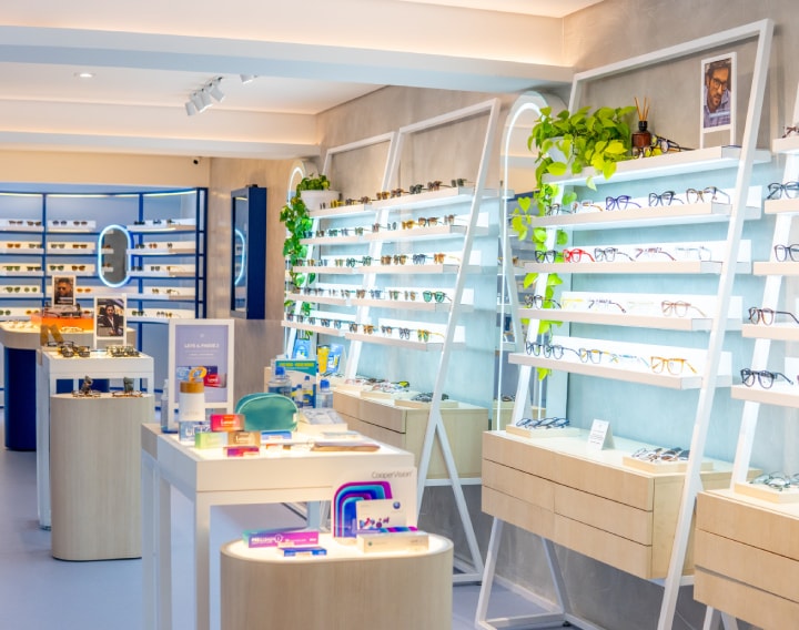 LIVO OSCAR FREIRE LIVO OSCAR FREIRE - São Paulo - São Paulo - (11) 3082-1020 | Seg - Sáb, 10h às 18h | Dom e Feriados 12h às 18h
https://www.google.com/maps/place/LIVO+Oscar+Freire/@-23.5619044,-46.6706283,17z/data=!3m1!4b1!4m6!3m5!1s0x94ce59f7c2354c6f:0x56db45580784c30!8m2!3d-23.5619044!4d-46.6706283!16s%2Fg%2F11j0d8x1rm?entry=ttu&g_ep=EgoyMDI1MTEwMi4wIKXMDSoASAFQAw%3D%3D - Rua Oscar Freire - 1105 - - 11 - 968940584