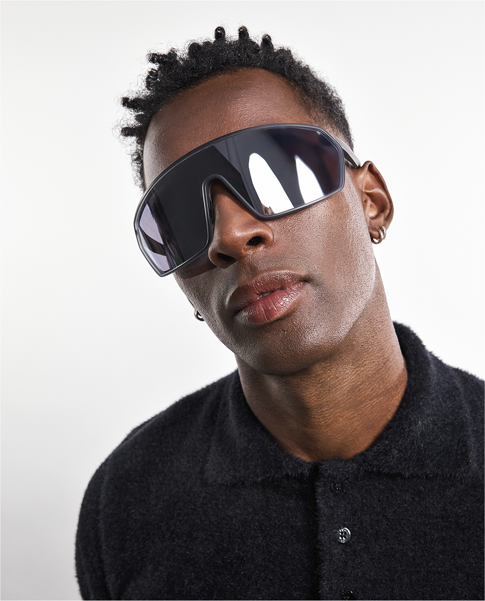 Lifestyle modelo masculino — linha Ágatha